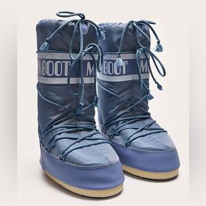 Moon Boot Blue Snow Boots